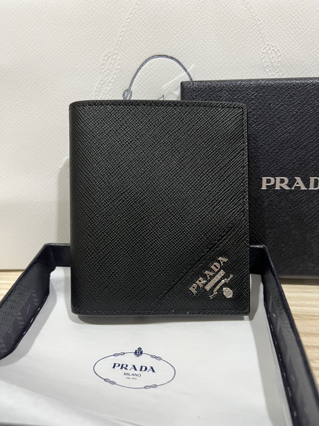 New Compact wallet